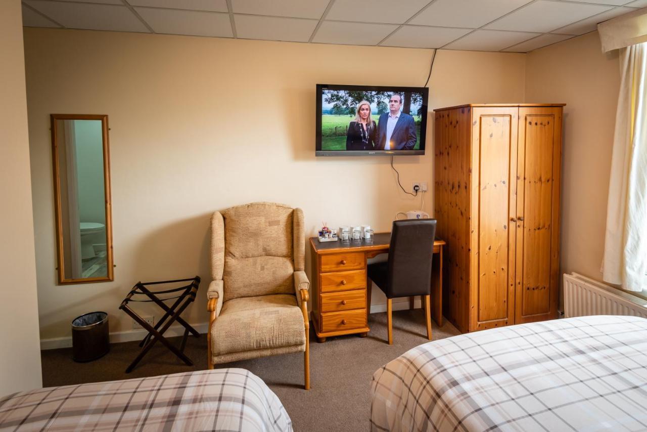 Aarondale Guest House Hartlepool Bagian luar foto