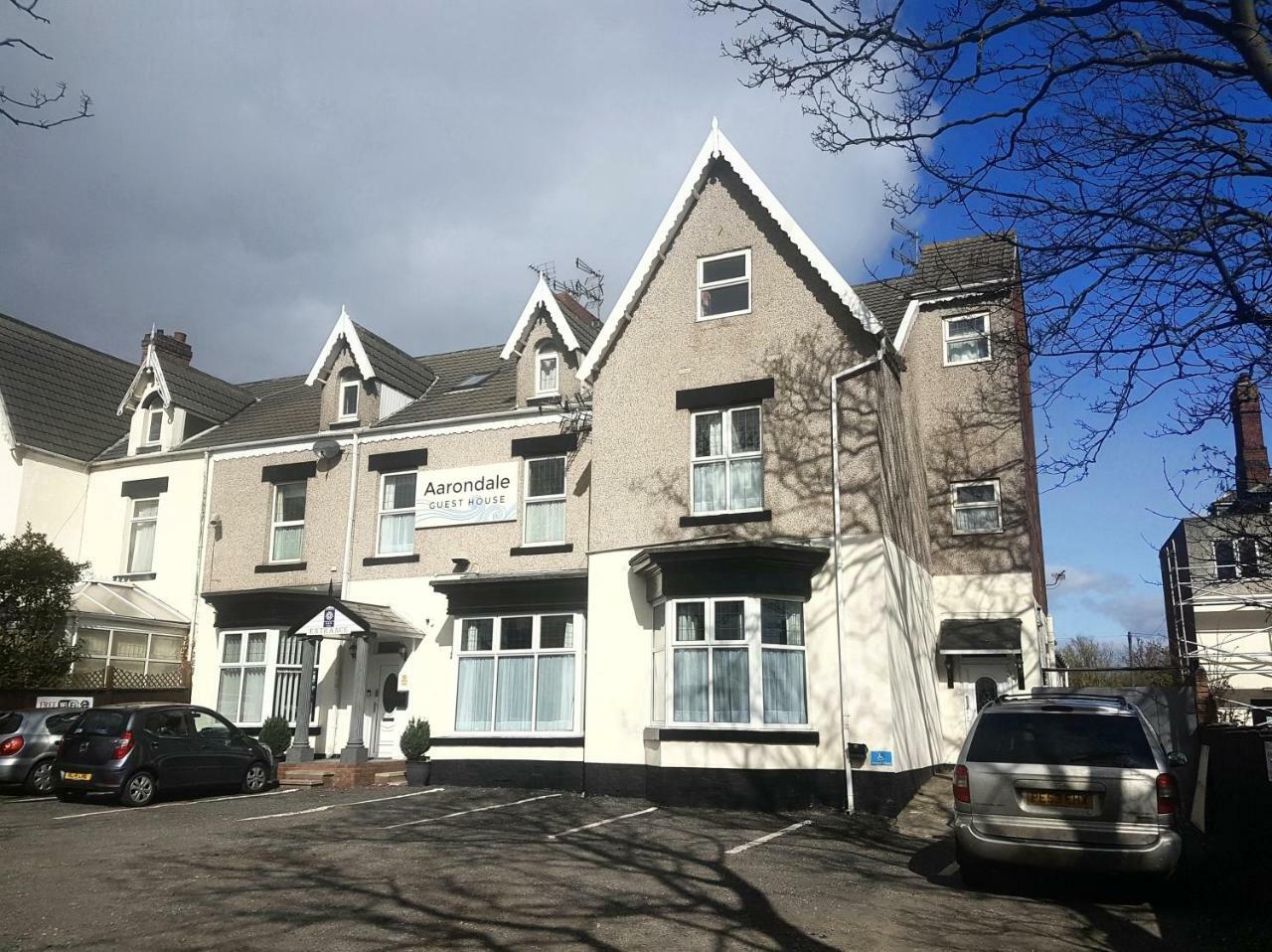 Aarondale Guest House Hartlepool Bagian luar foto