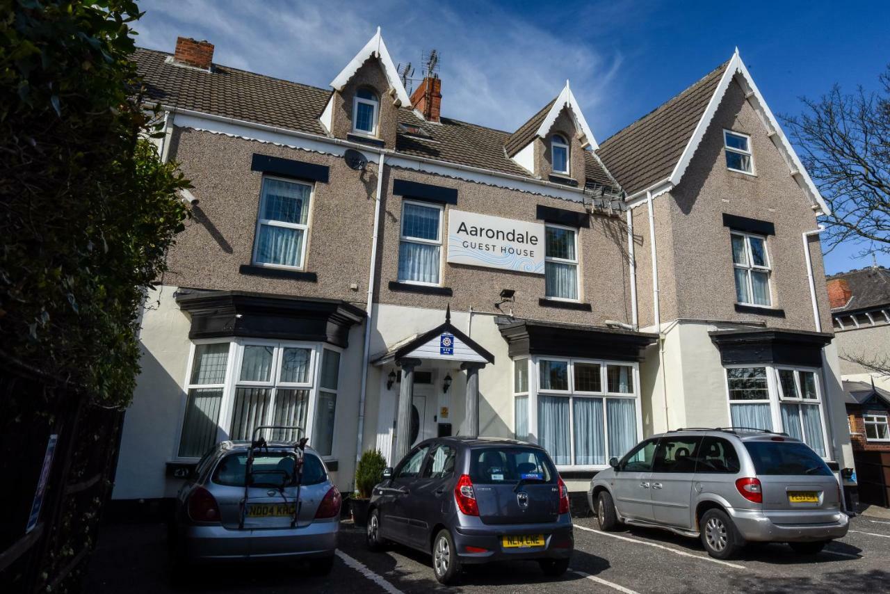 Aarondale Guest House Hartlepool Bagian luar foto