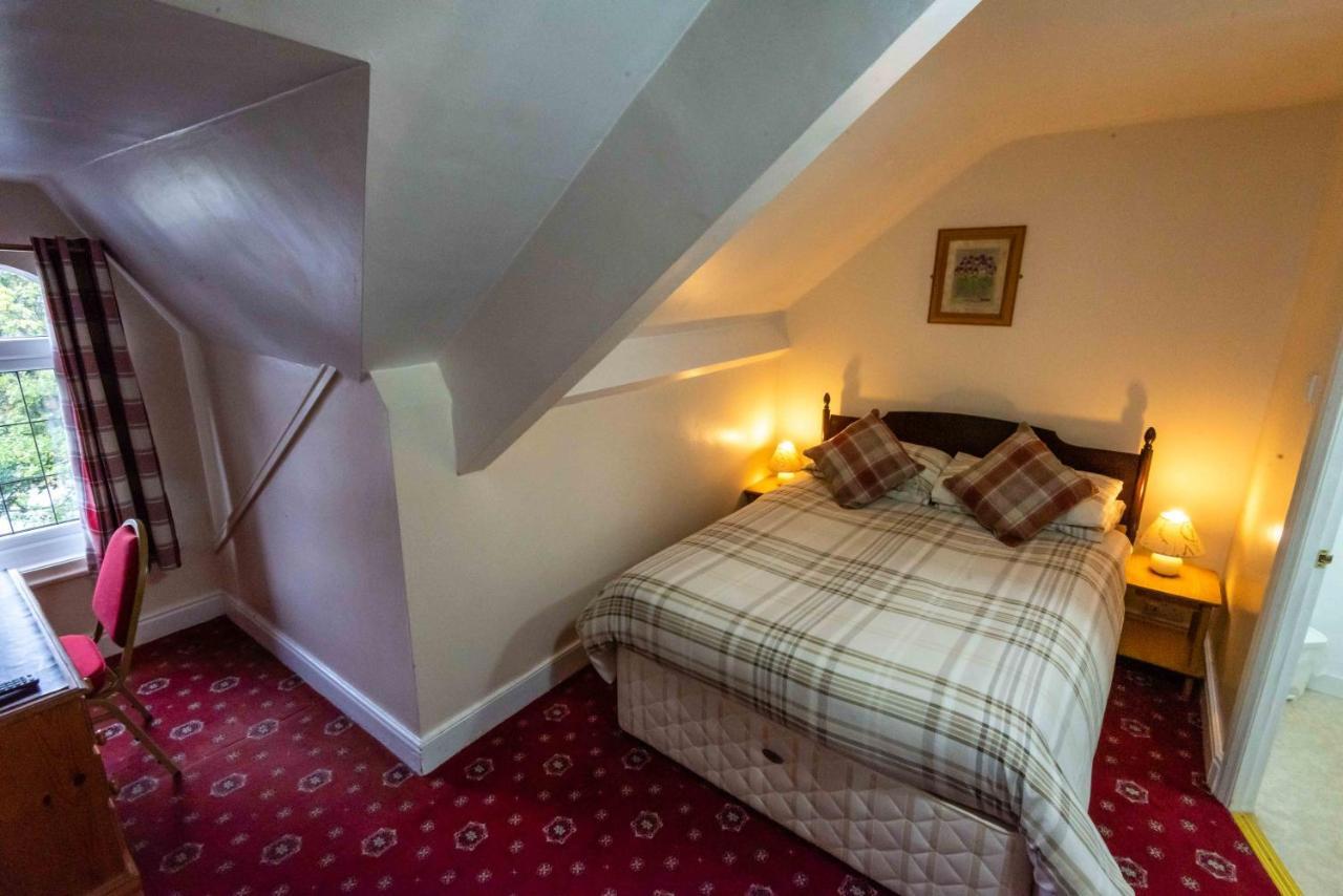 Aarondale Guest House Hartlepool Bagian luar foto